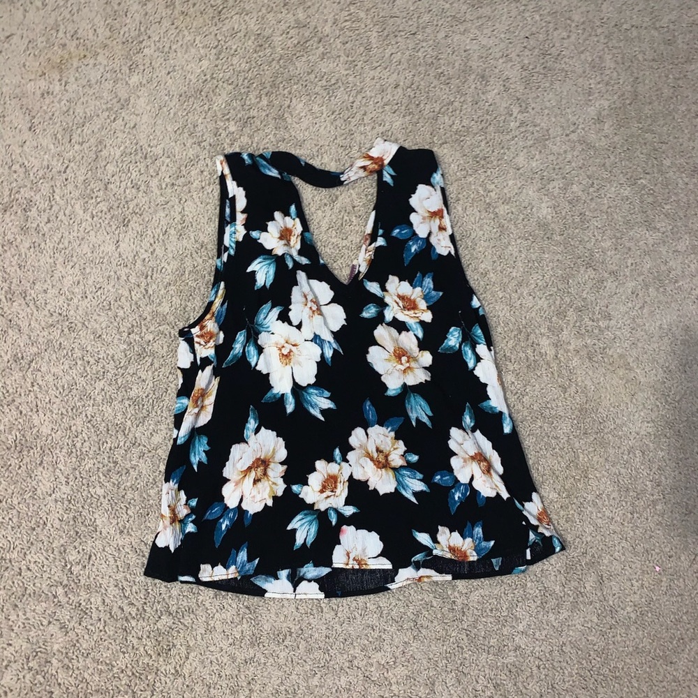 floral tank top